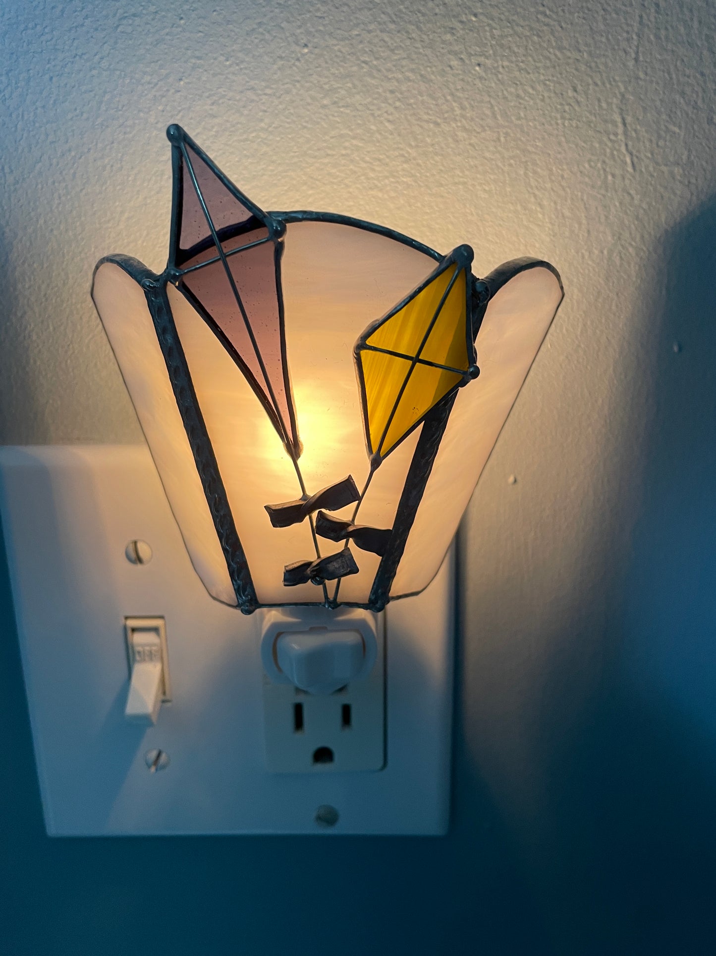 Stained Glass Night Light with Kites